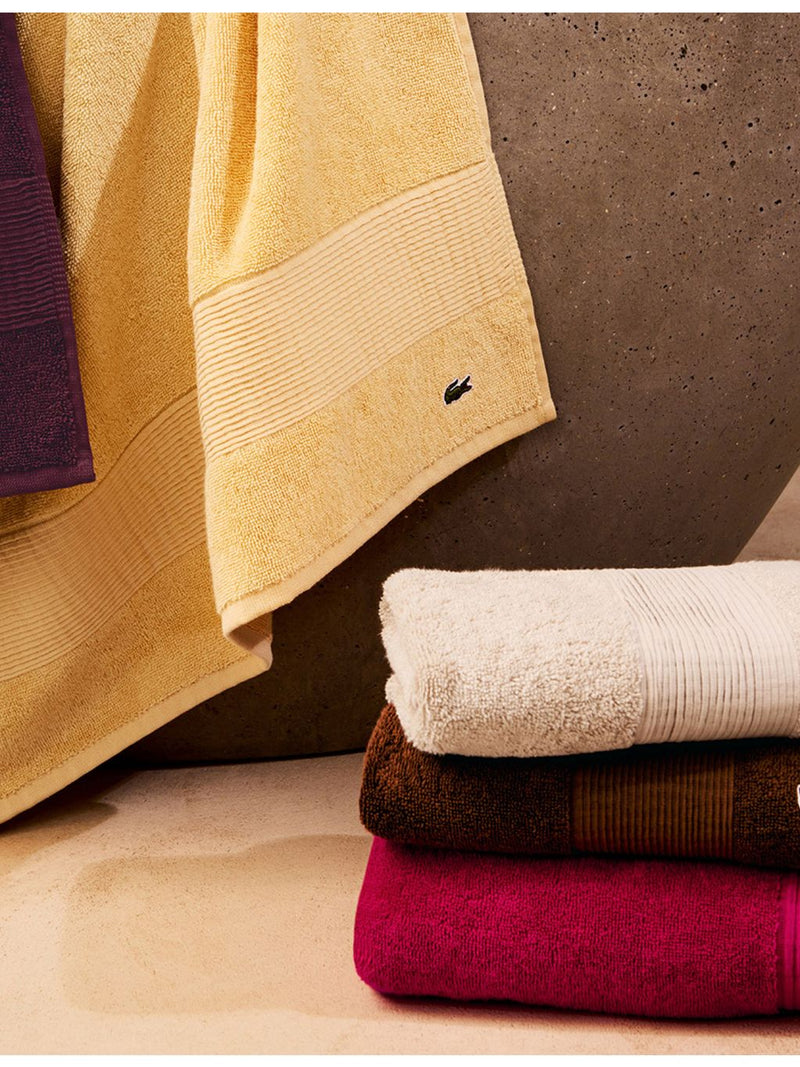 Lacoste cotton towel 600gsm (British brand)