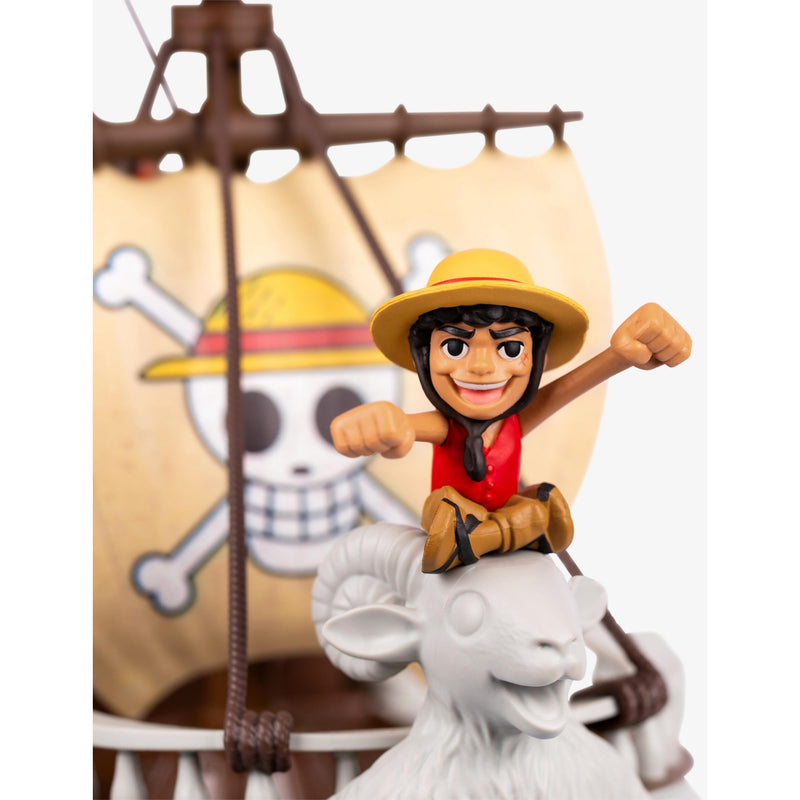 Going Merry Deluxe collector ship playset with Luffy figure (British brand)
