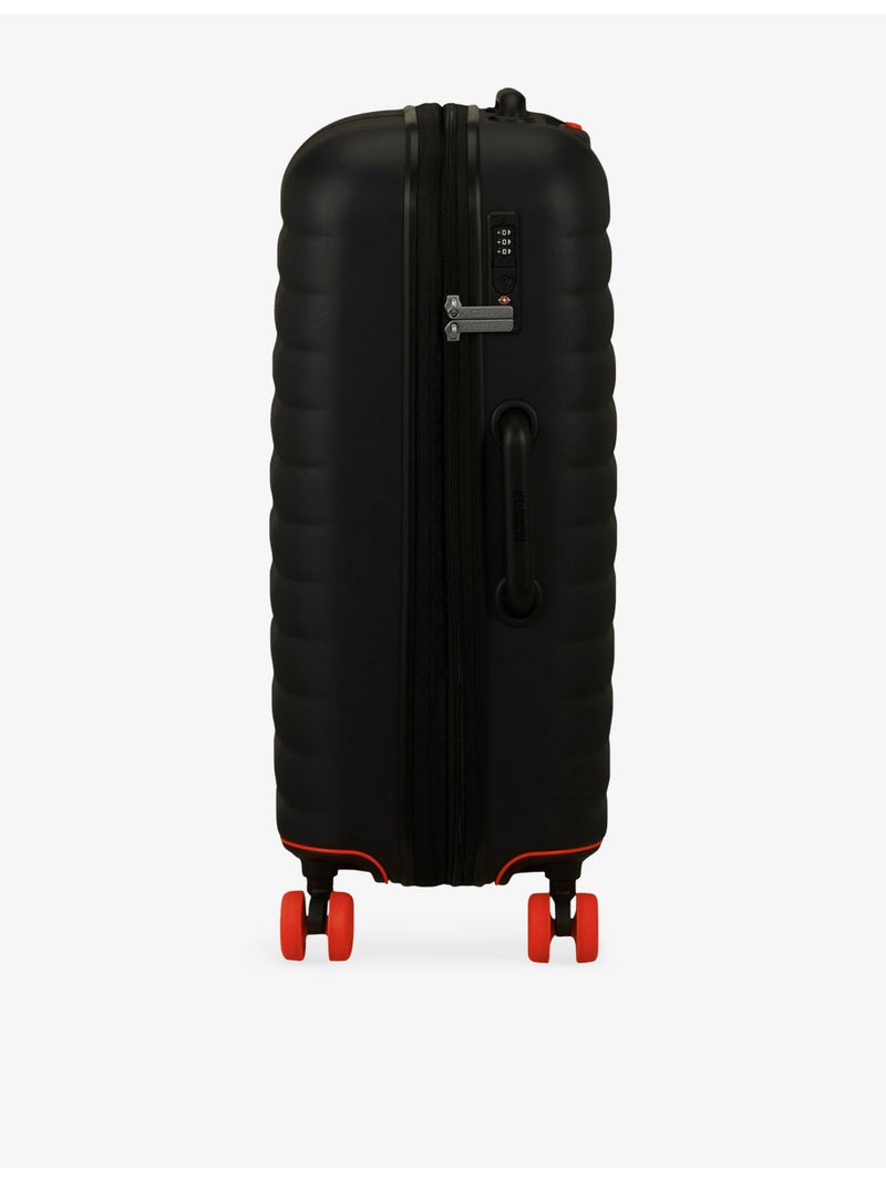 American Tourister Neovibe medium check-in suitcase 67cm, UK version