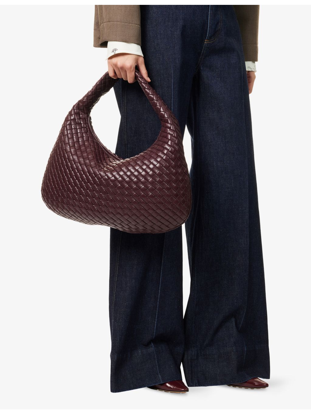 Bottega Veneta medium leather shoulder bag with polished finish (British brand)