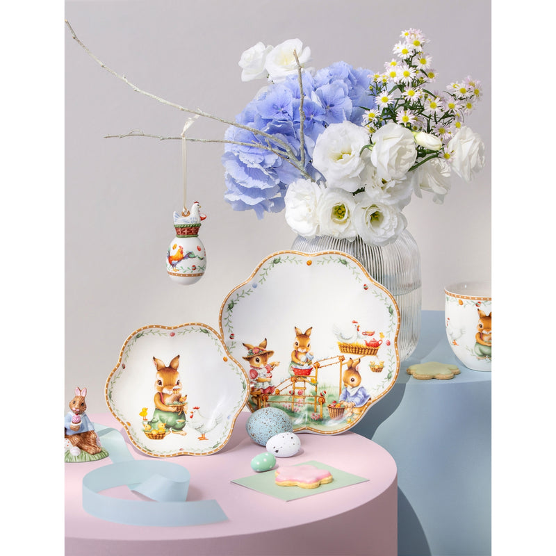 Villeroy & Boch Annual Easter Edition porcelain plate 223mm, UK version