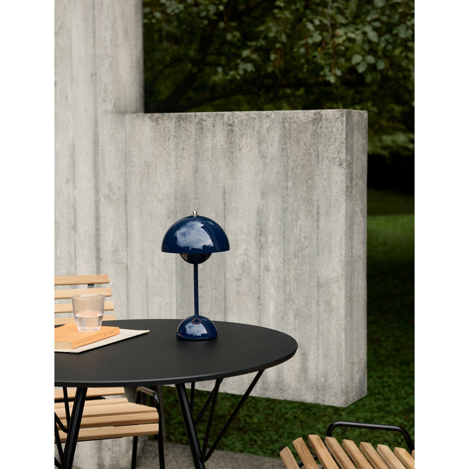 &Tradition Flowerpot VP9 portable lamp 16cm diameter (British brand)