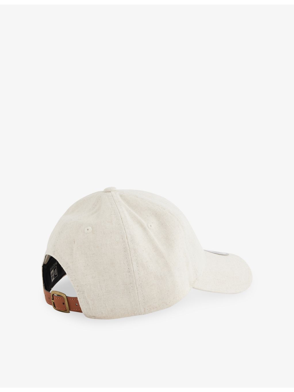 New Era 9TWENTY New York Yankees woven cap, imported from the UK