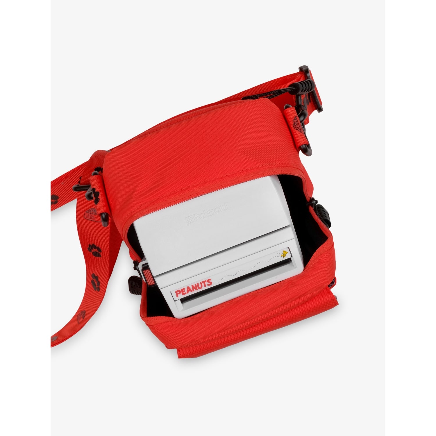 Retrospekt Snoopy woven camera bag for Polaroid 600 - British product