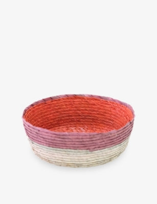 Makaua round handmade palm basket with colour-block design - British product