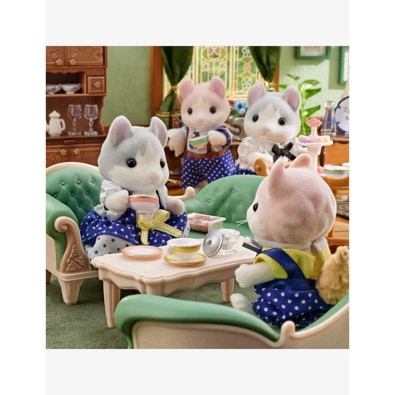 Sylvanian Families Curly Ear Cat playset, imported from the UK