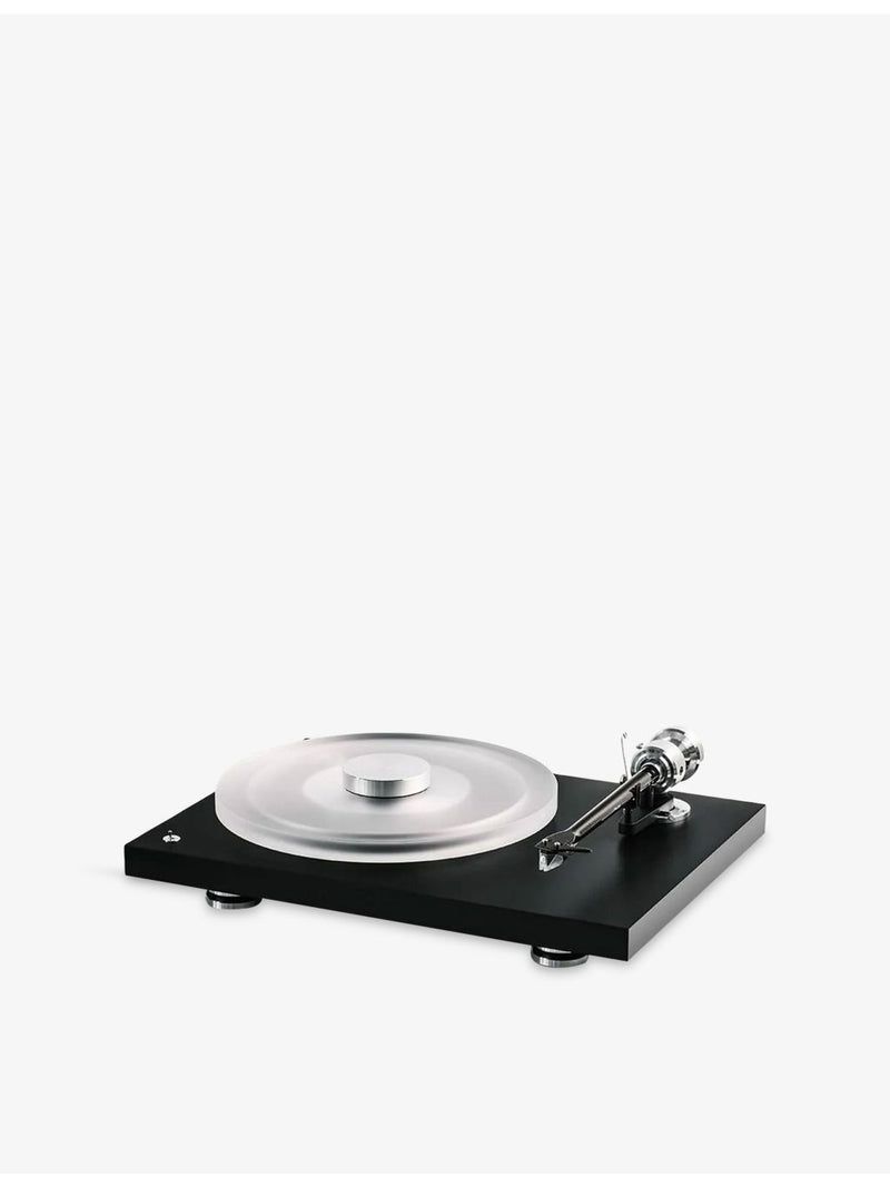 Pro-Ject Debut Reference 10 turntable, UK version