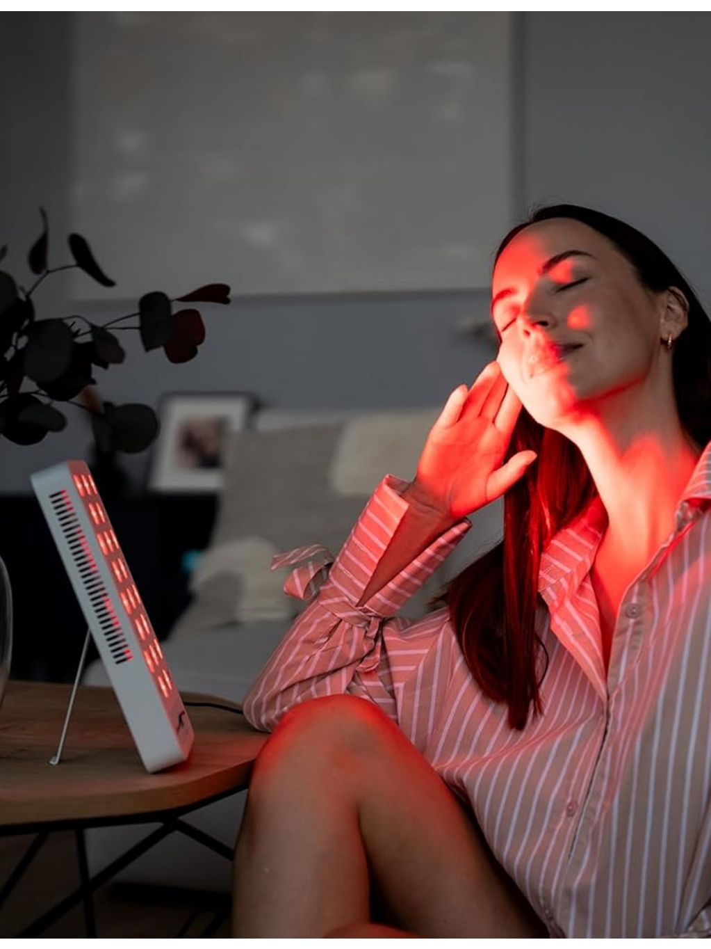 techBAR Beautifly SkinPure Therapy Pro LED therapy lamp, imported from the UK