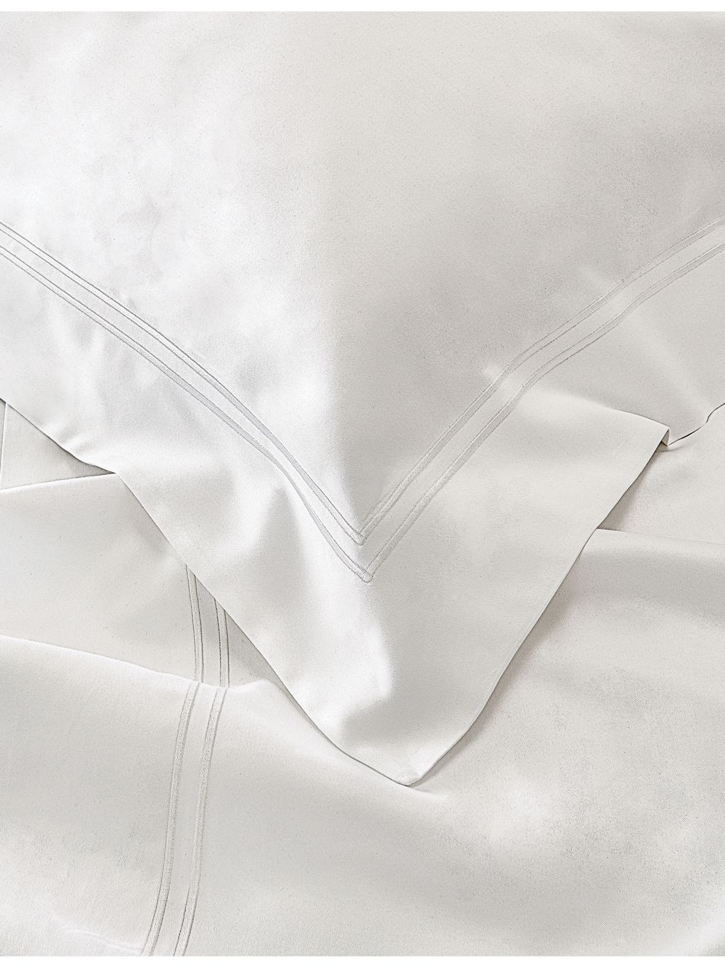 The White Company single cotton duvet cover, imported from the UK