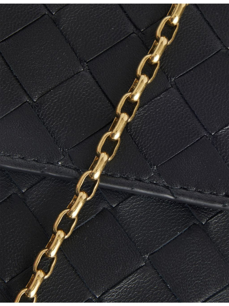 Bottega Veneta wallet-on-chain Andiama leather, UK version
