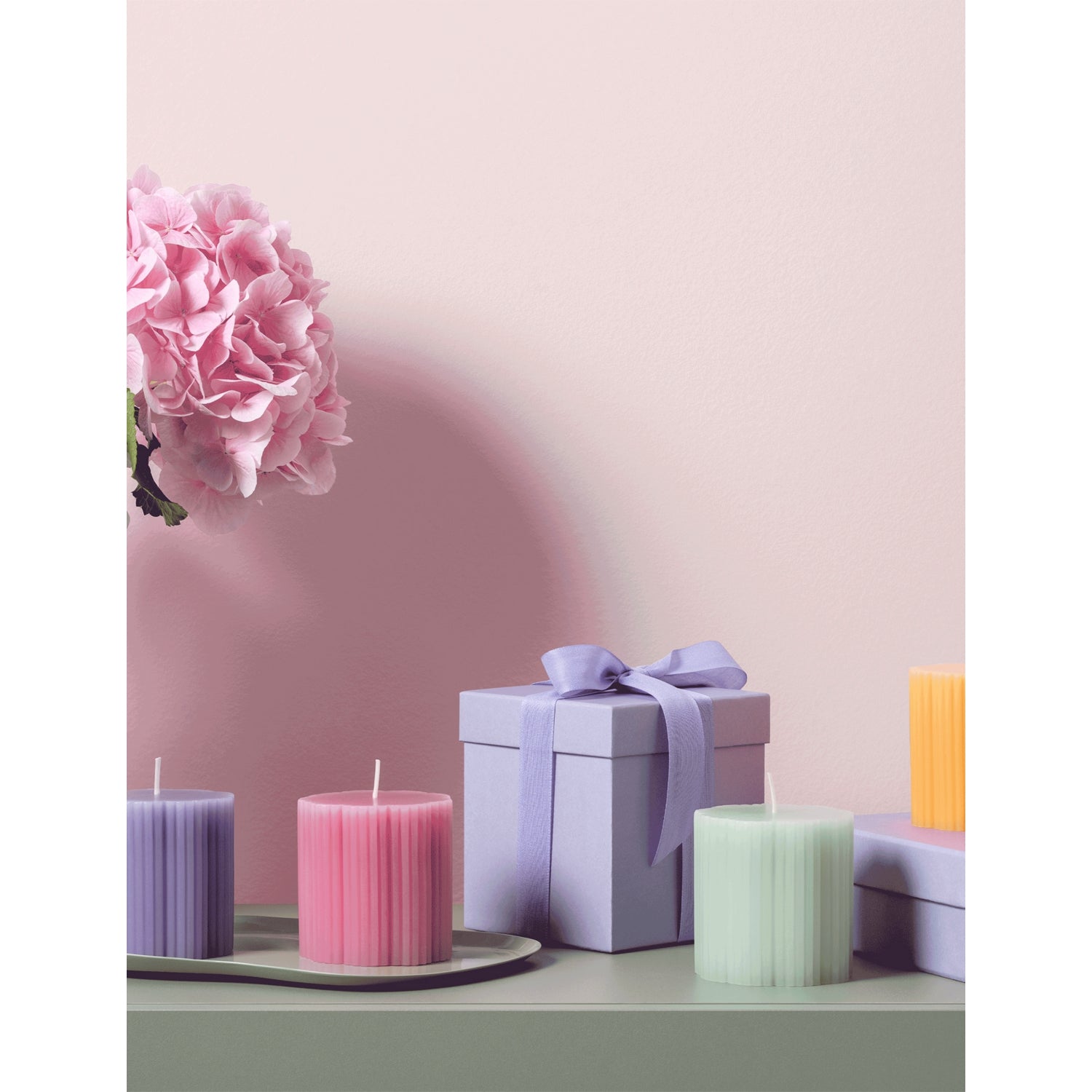 Villeroy & Boch Fleur pillar candle 260g, UK version