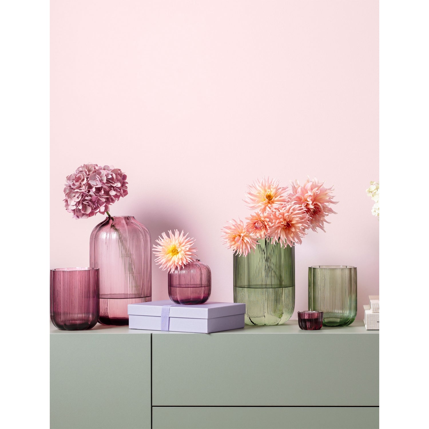 Villeroy & Boch Fleur Cassis glass vase 28cm - British product