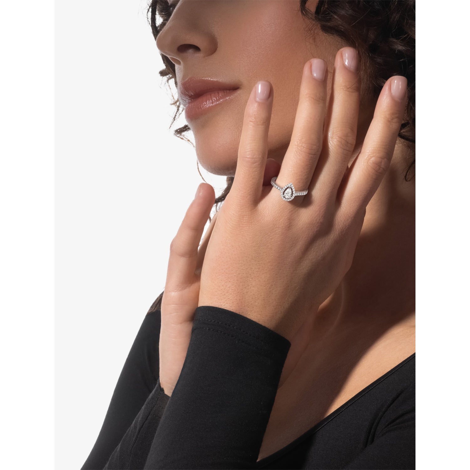Messika 18ct gold diamond ring 0.75ct, imported from the UK