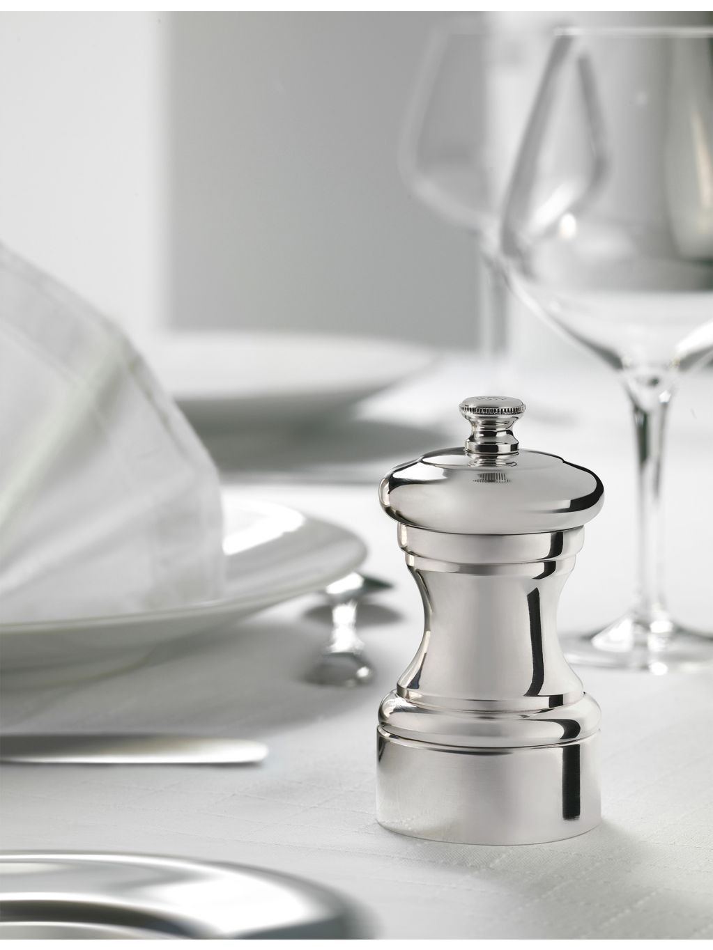 Peugeot Mignon silver-plated salt mill 10cm (British brand)