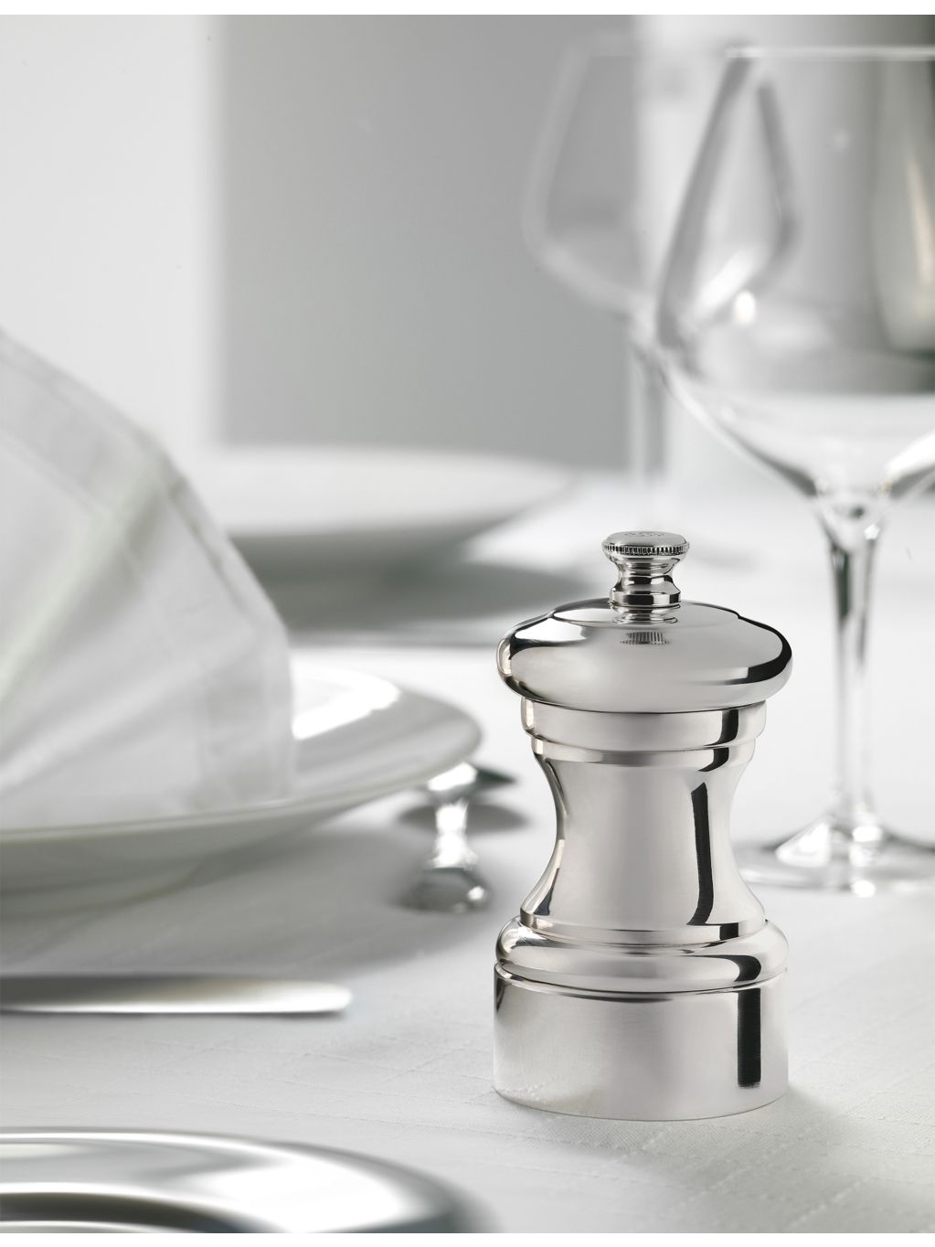 Peugeot Mignon silver-plated pepper mill 10cm, imported from the UK