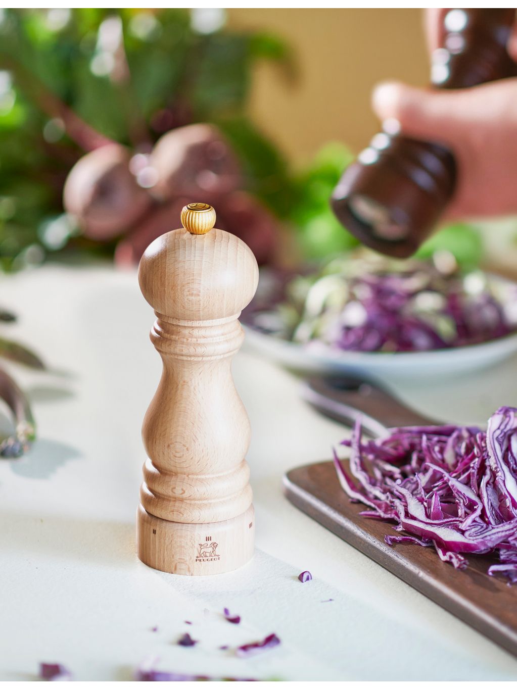 Peugeot wood pepper mill 18cm, imported from the UK