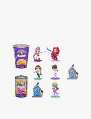 Netflix K-Pop Demon Hunters ramen cup with collectible figure (British brand)