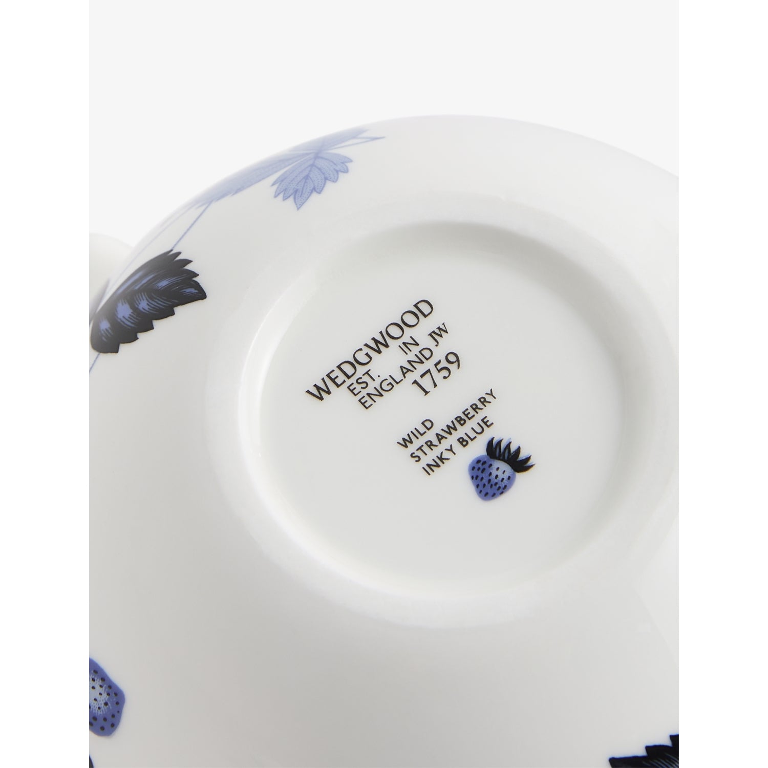 Wedgwood Wild Strawberry bone china teapot 430ml (British brand)