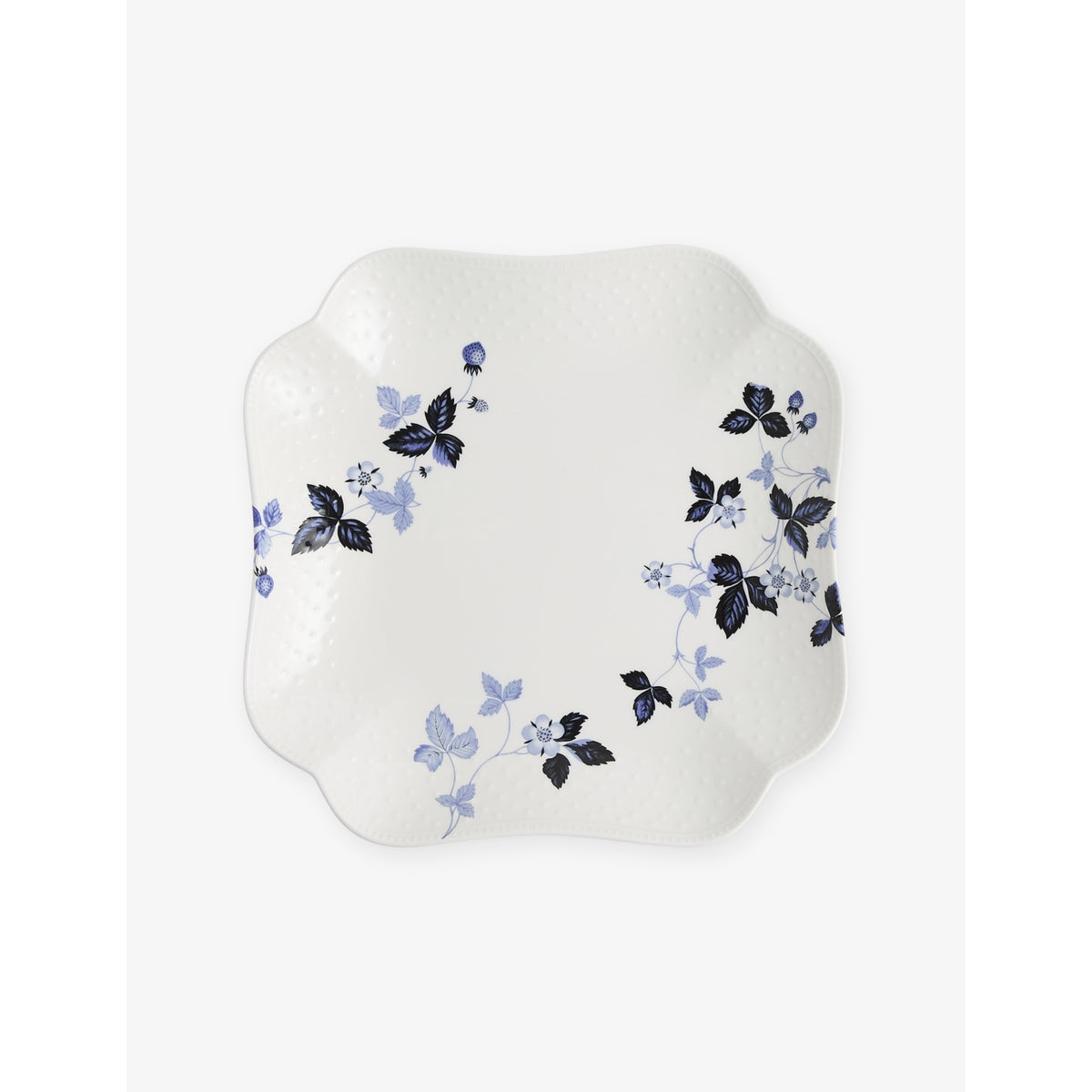 Wedgwood Wild Strawberry bone china platter 27cm (British brand)