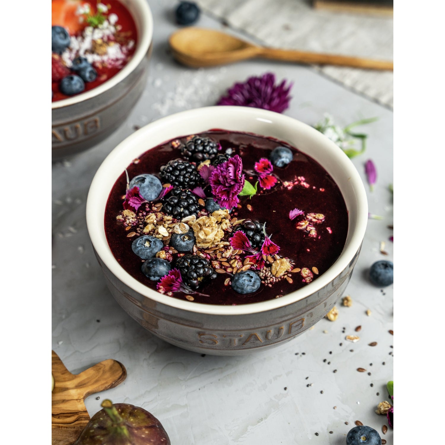 Staub embossed ceramic bowl 14cm - British product