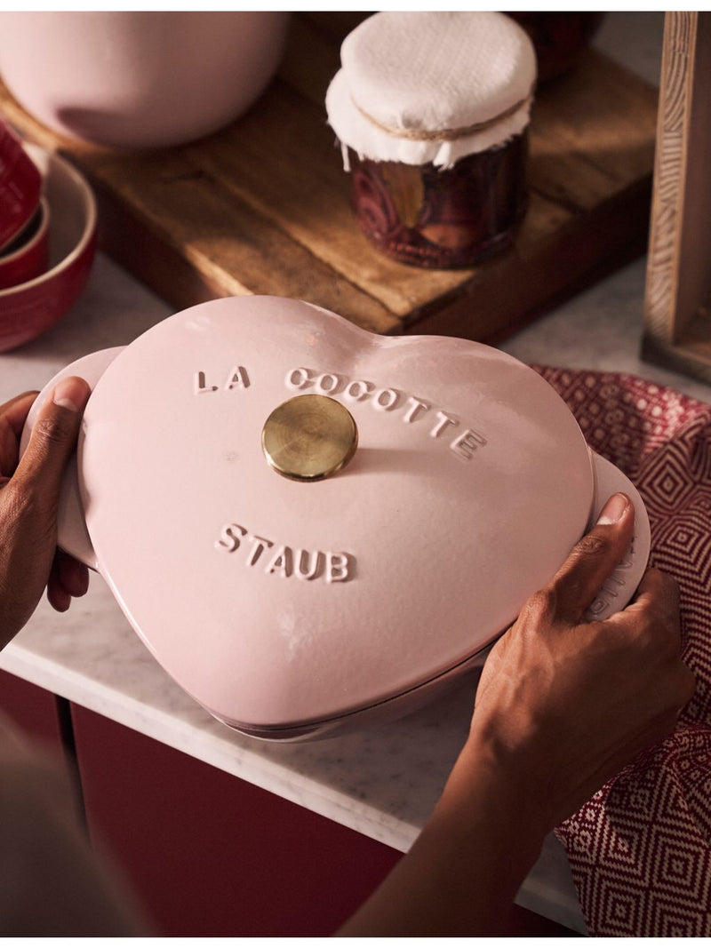 Staub heart-shaped casserole dish 20cm, UK version