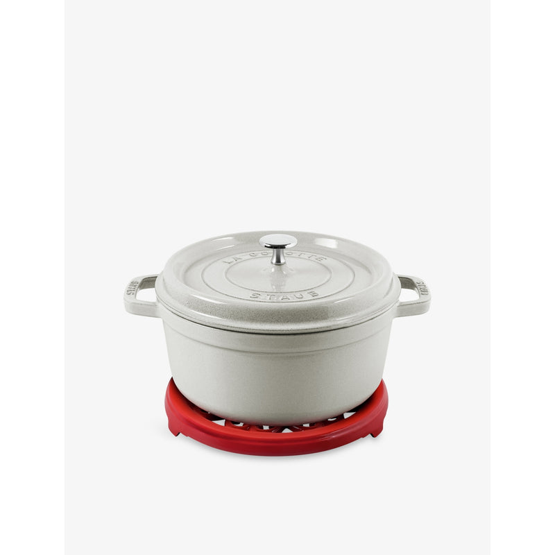 Staub cast iron trivet lily design 23cm - British product