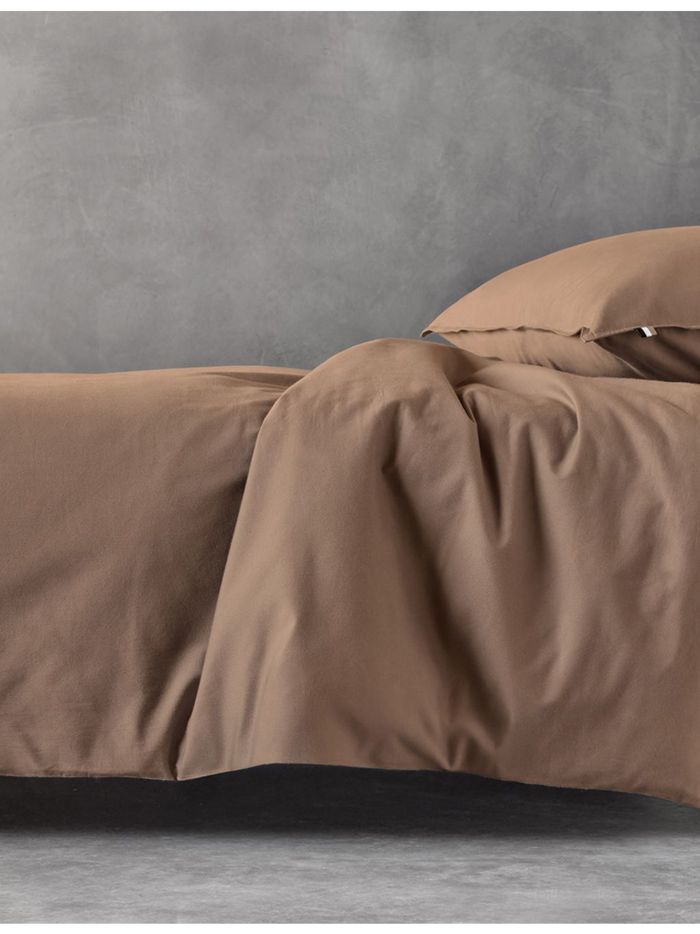 BOSS rectangle cotton pillowcase 75x50cm (British brand)