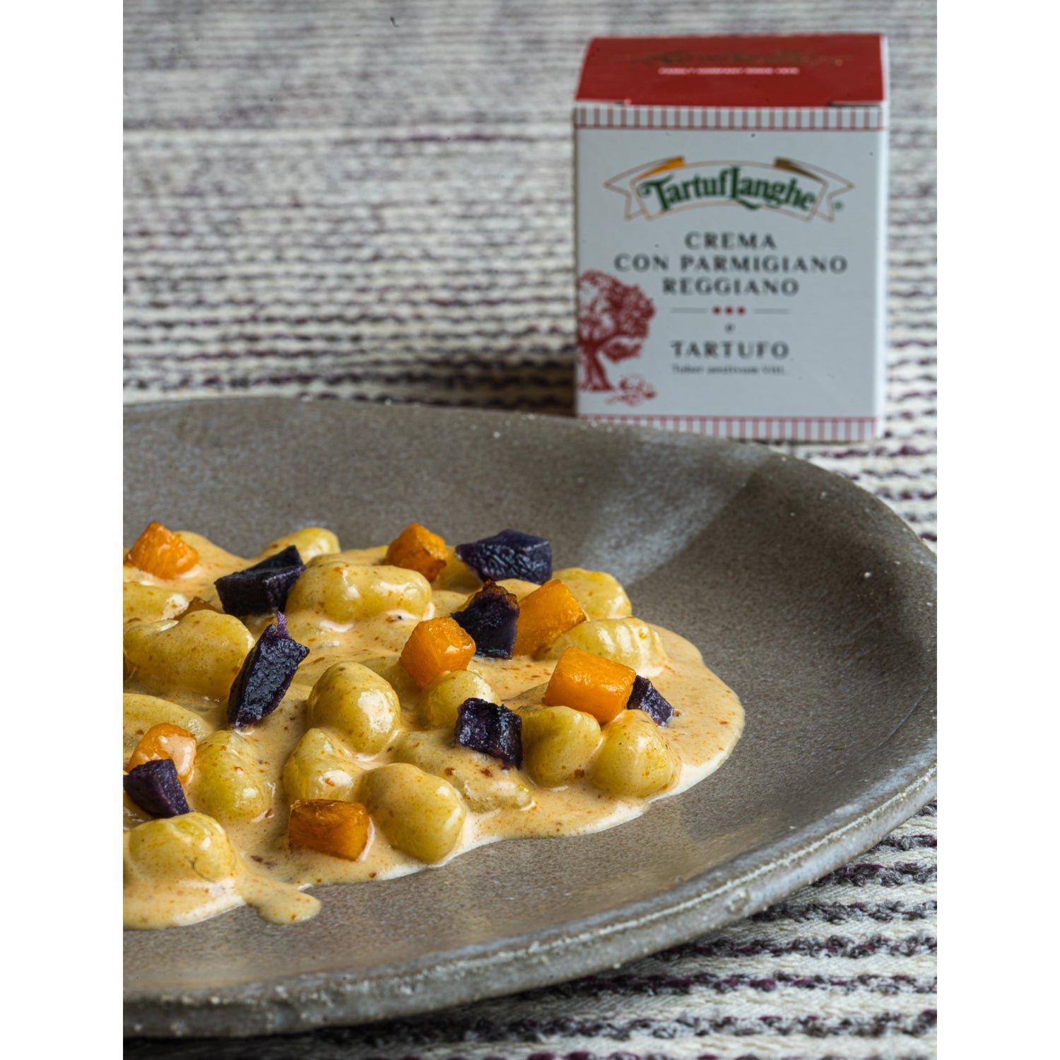 Tartuflanghe PDO Parmigiano Reggiano truffle cream 90g - British product