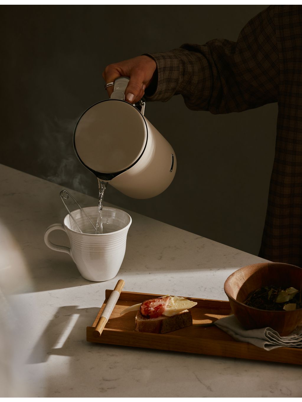 Aarke stainless-steel temperature control kettle (British brand)