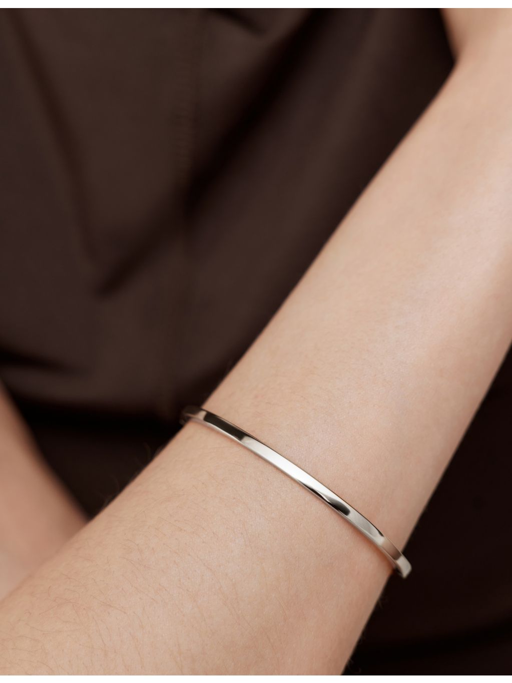 Monica Vinader Essential sterling silver bangle, imported from the UK