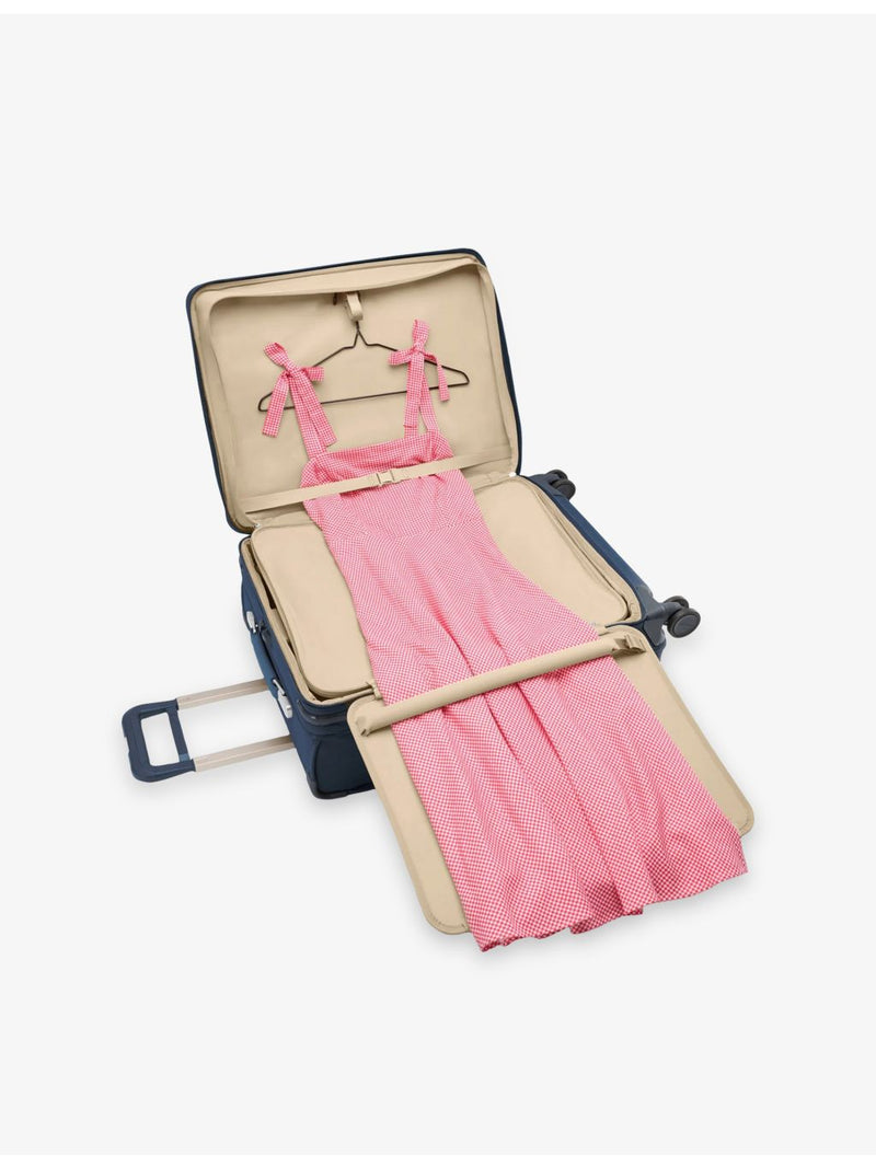 Briggs & Riley expandable spinner suitcase 61cm, UK version