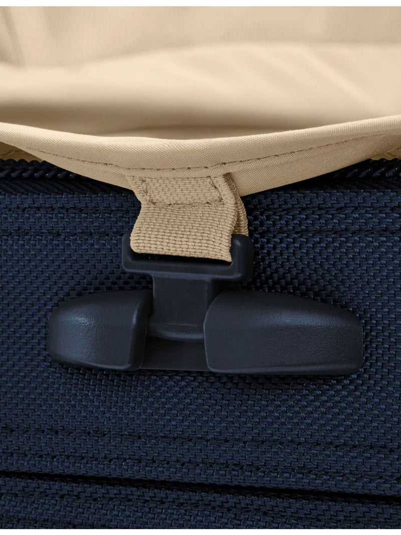 Briggs & Riley expandable spinner suitcase 61cm, UK version