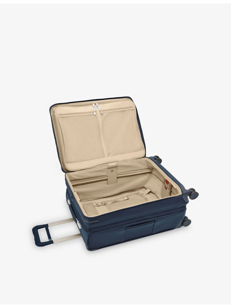 Briggs & Riley expandable spinner suitcase 61cm, UK version
