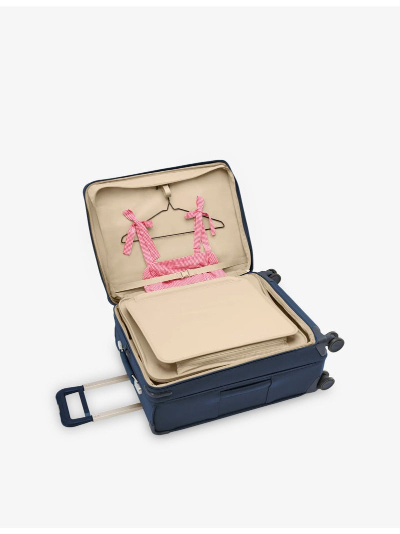 Briggs & Riley expandable spinner suitcase 61cm, UK version