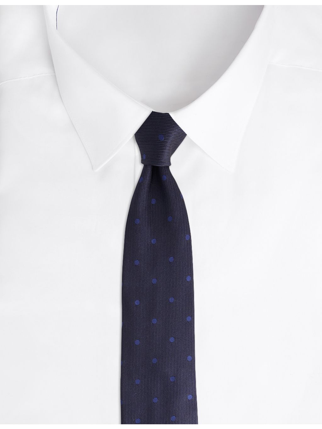Tom Ford polka dot silk tie 8cm, imported from the UK