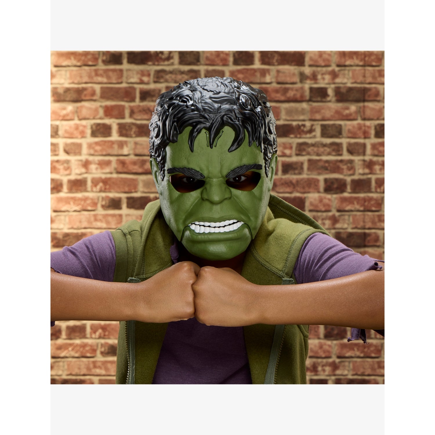 Spiderman Savage Hulk feature mask with sounds, UK version
