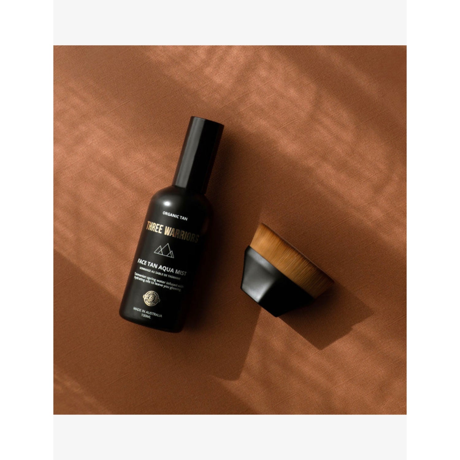 Three Warriors Beauty Buff Brush for tanning - British product