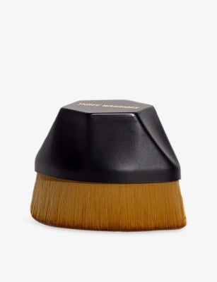 Three Warriors Beauty Buff Brush for tanning - British product