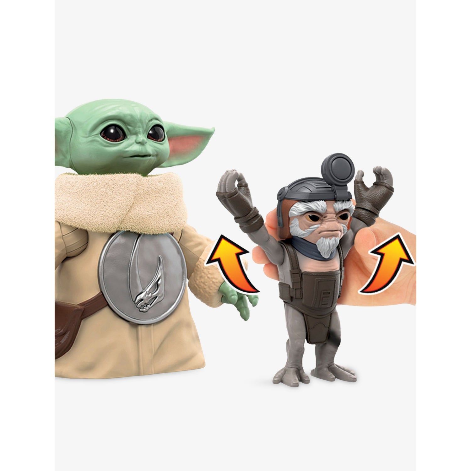 Star Wars Huggin' Grogu electronic toy with Mandalorian figure, UK version