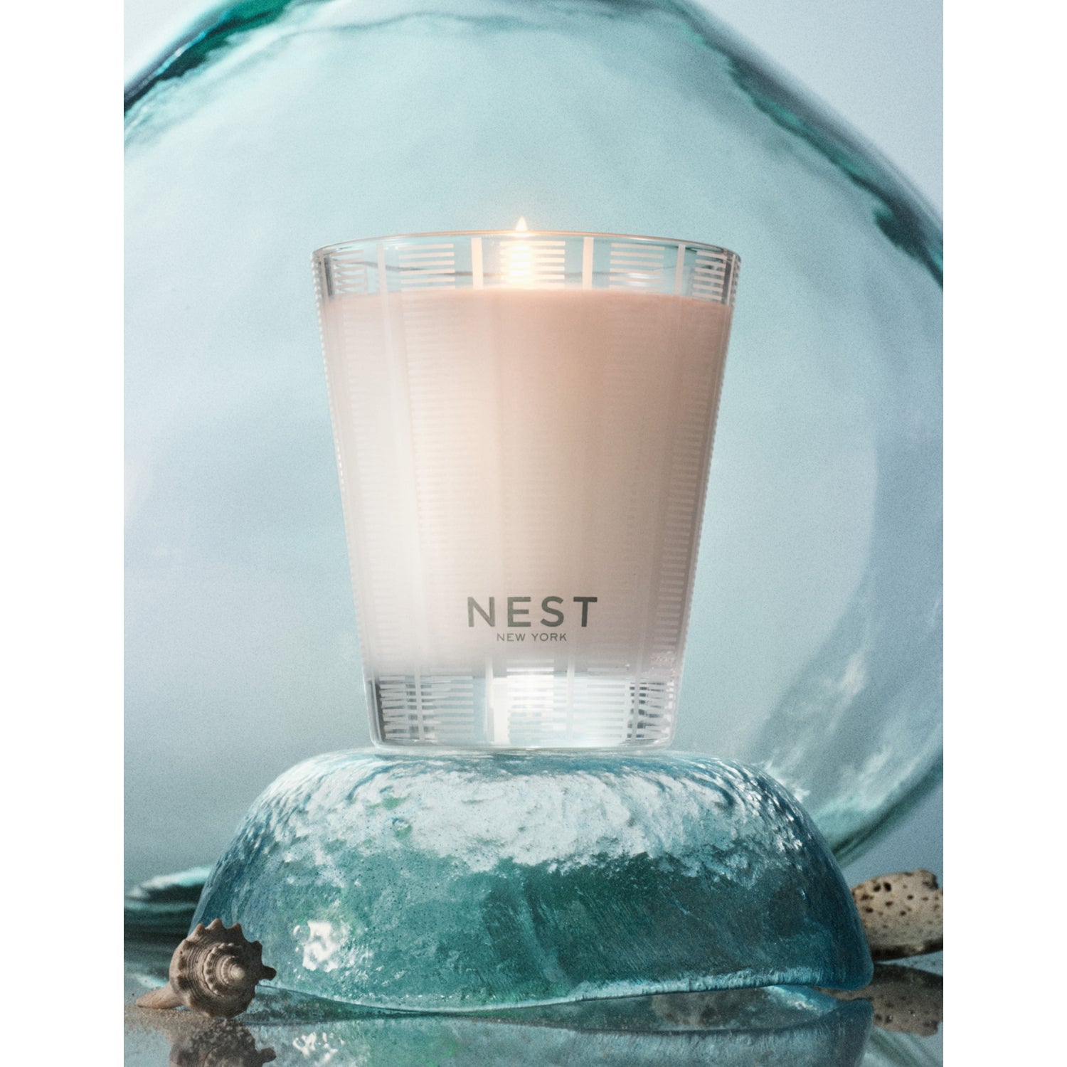NEST New York Ocean Mist and Sea Salt candle 230g (British brand)