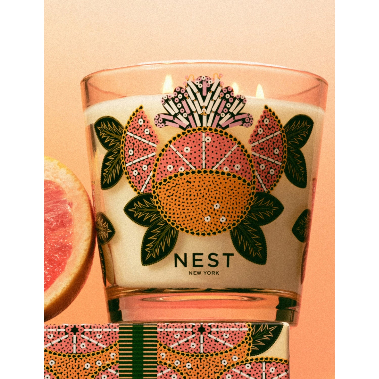 NEST New York grapefruit three-wick scented candle 600g, UK version