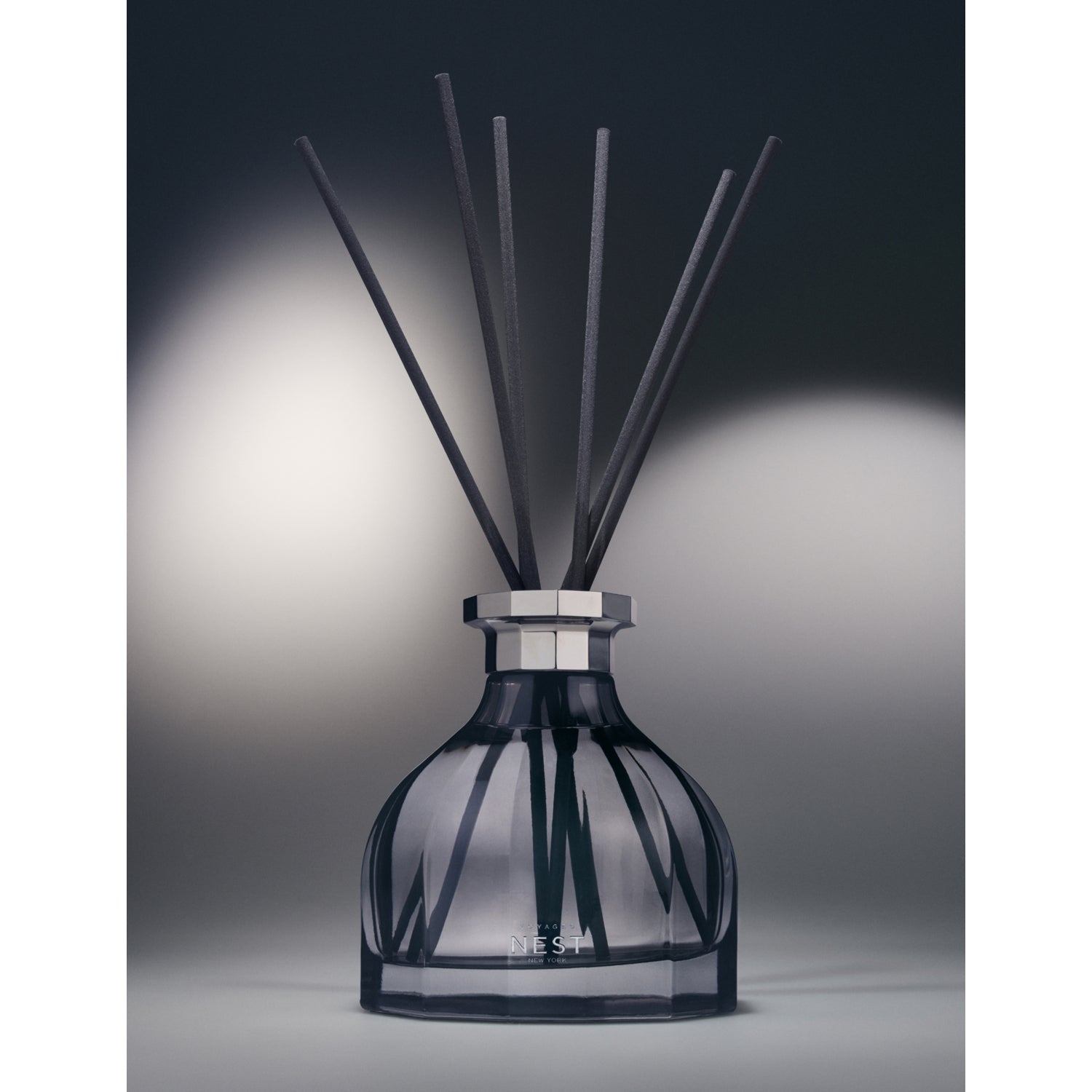 NEST New York reed diffuser Opulent Osmanthus 500ml, UK version