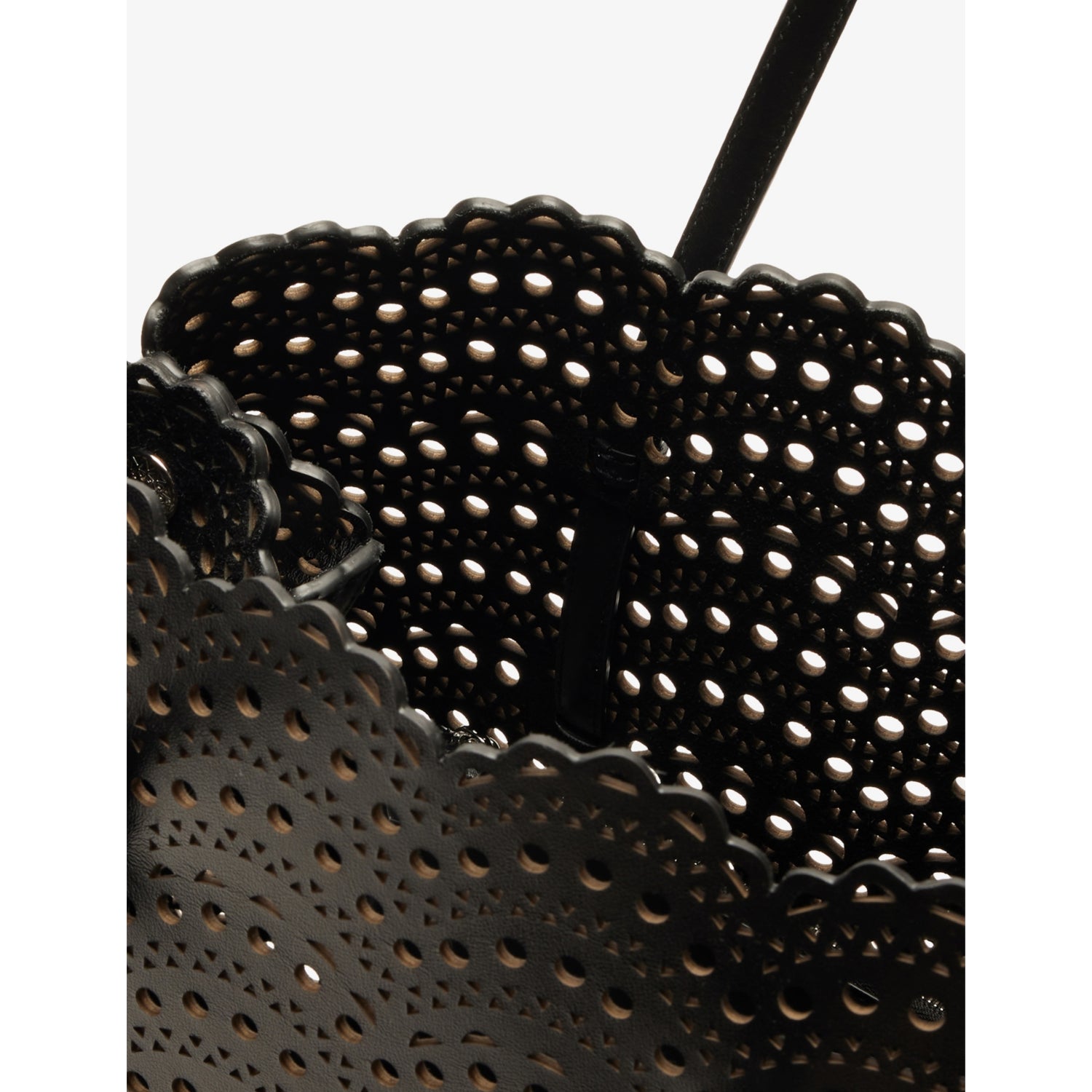 Alaïa Mina 37 leather shoulder bag - British product
