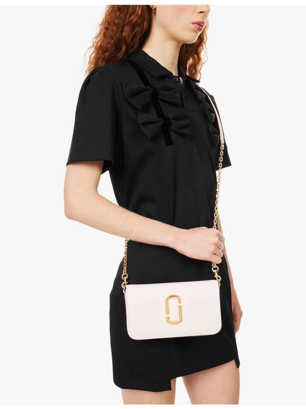 Marc Jacobs Snapshot leather wallet-on-chain 12 x 20cm (British brand)