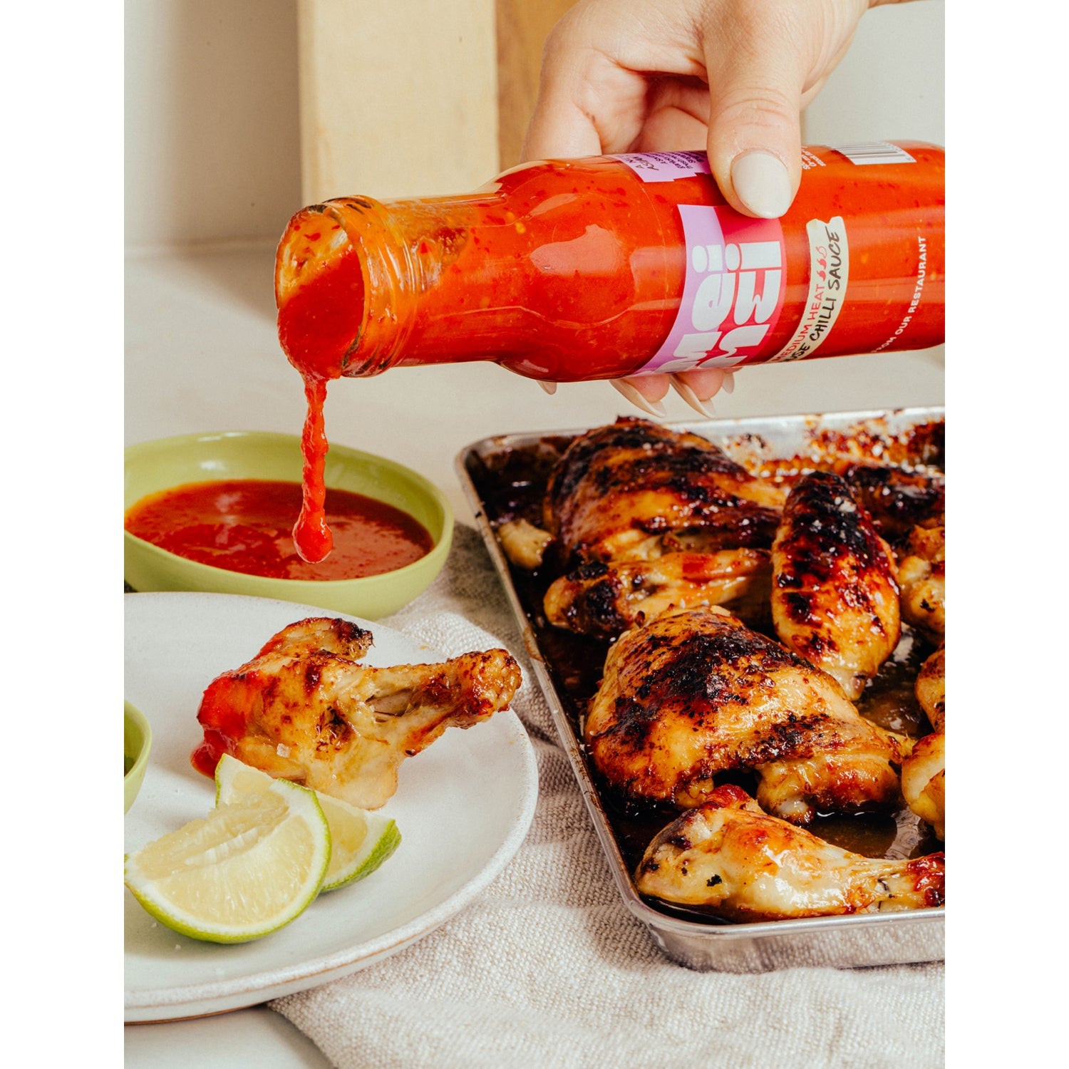 Mei Mei House Chilli Sauce medium 240g - British product