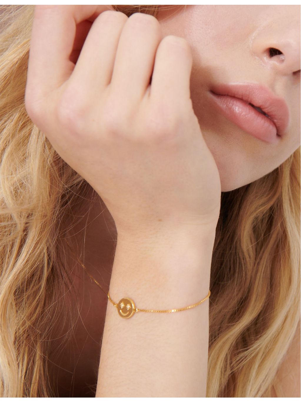 Rachel Jackson Mini Happy Face bracelet, gold-plated sterling silver, UK version