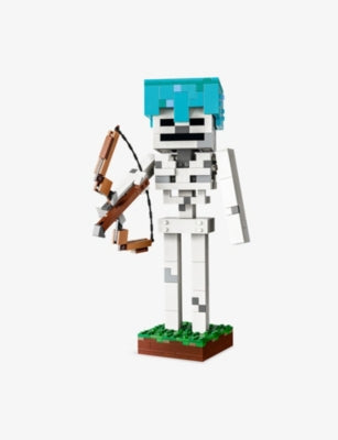 LEGO Minecraft skeleton playset 502 pieces (British brand)