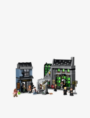 LEGO Harry Potter Knockturn Alley playset 788 pieces, imported from the UK