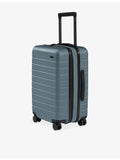 Away Carry-On Flex expandable suitcase 41L (British brand)