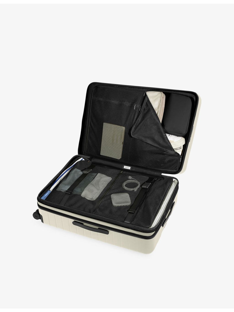 Away Flex expandable hardshell suitcase 73.6cm, UK version